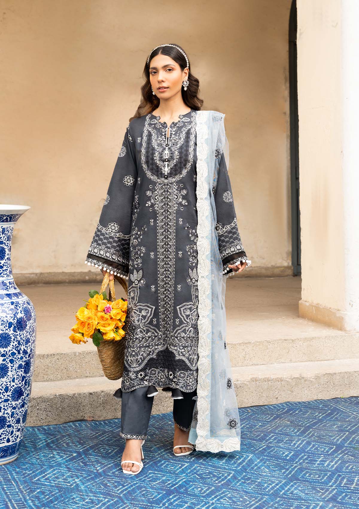 aik-atelier-Lawn-23-vol-1-look-10-1