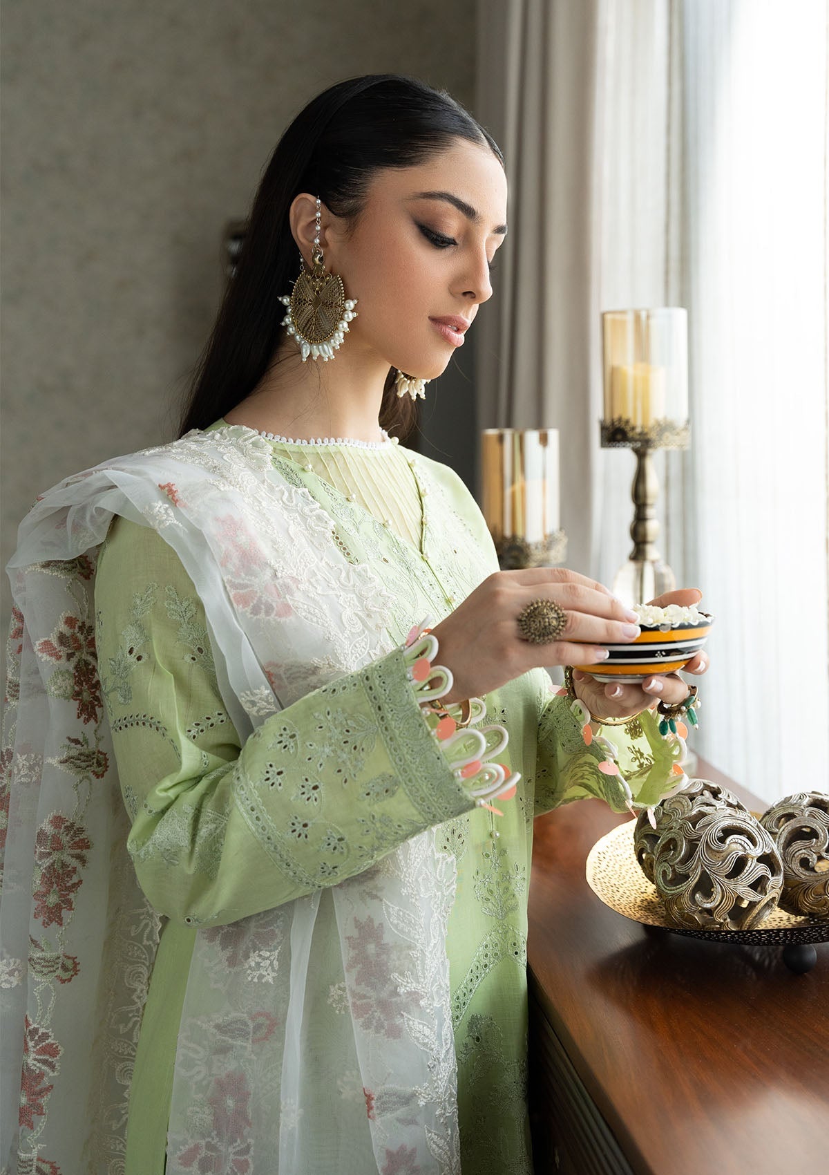 aik-atelier-Lawn-24-samah-look-07-2