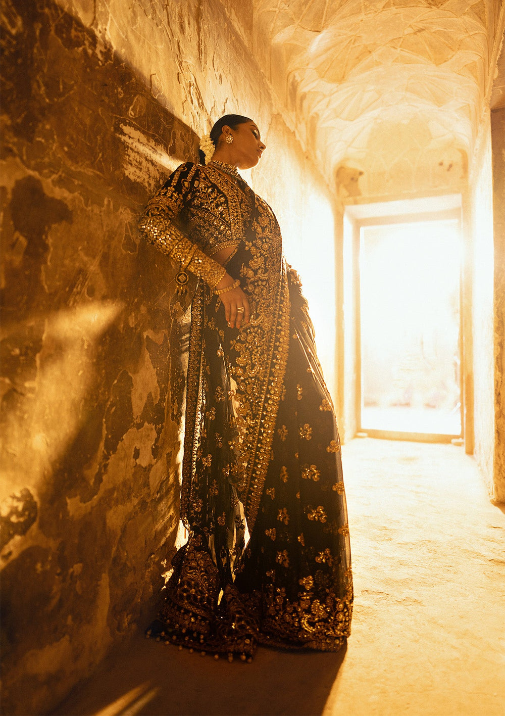 Dastoor by Aik Atelier Embroidered Velvet Saree Unstitched 3 Piece AIK24DV D-04 - Formals Collection