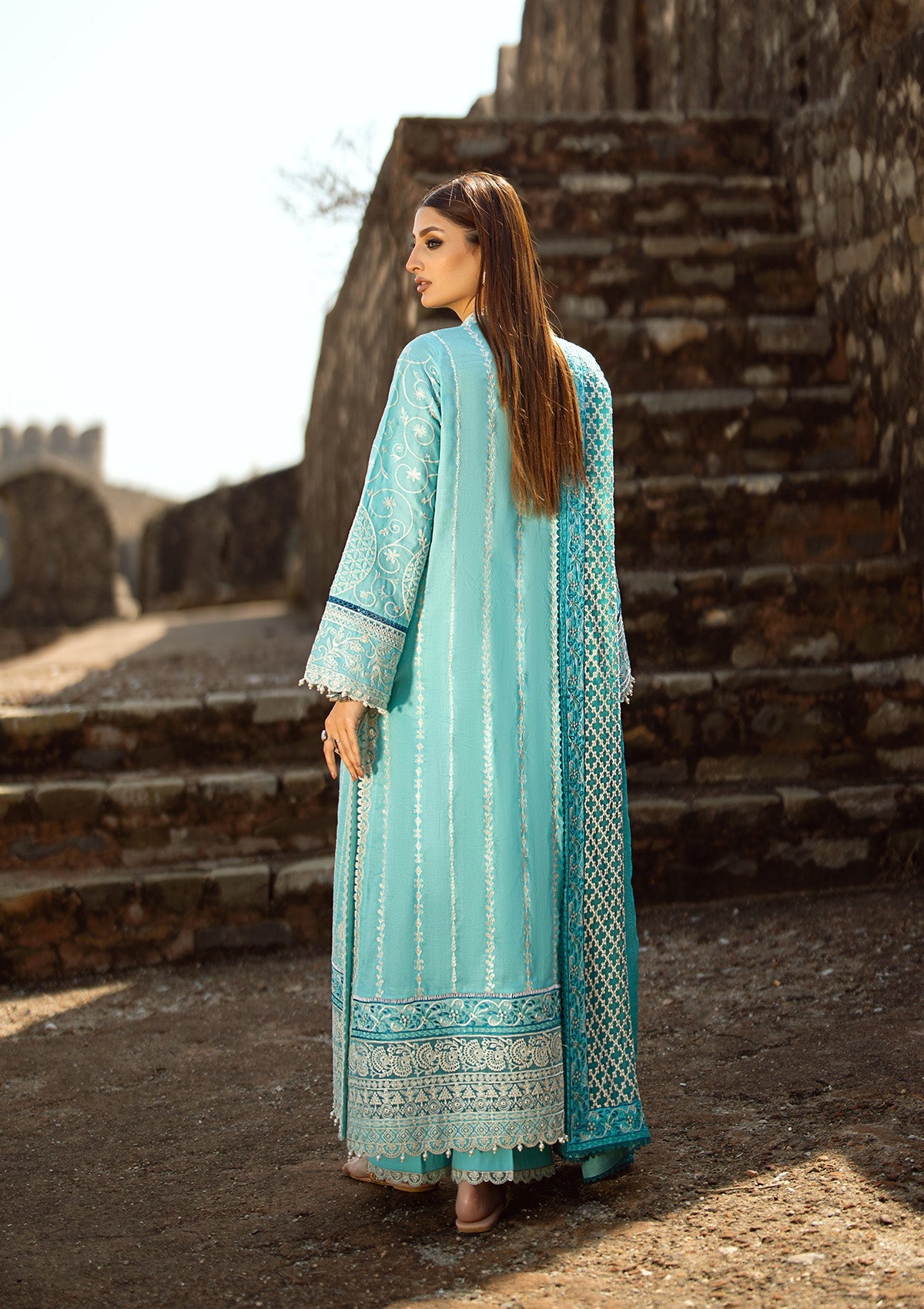 aik-atelier-pardes-lawn-24-look-03-5