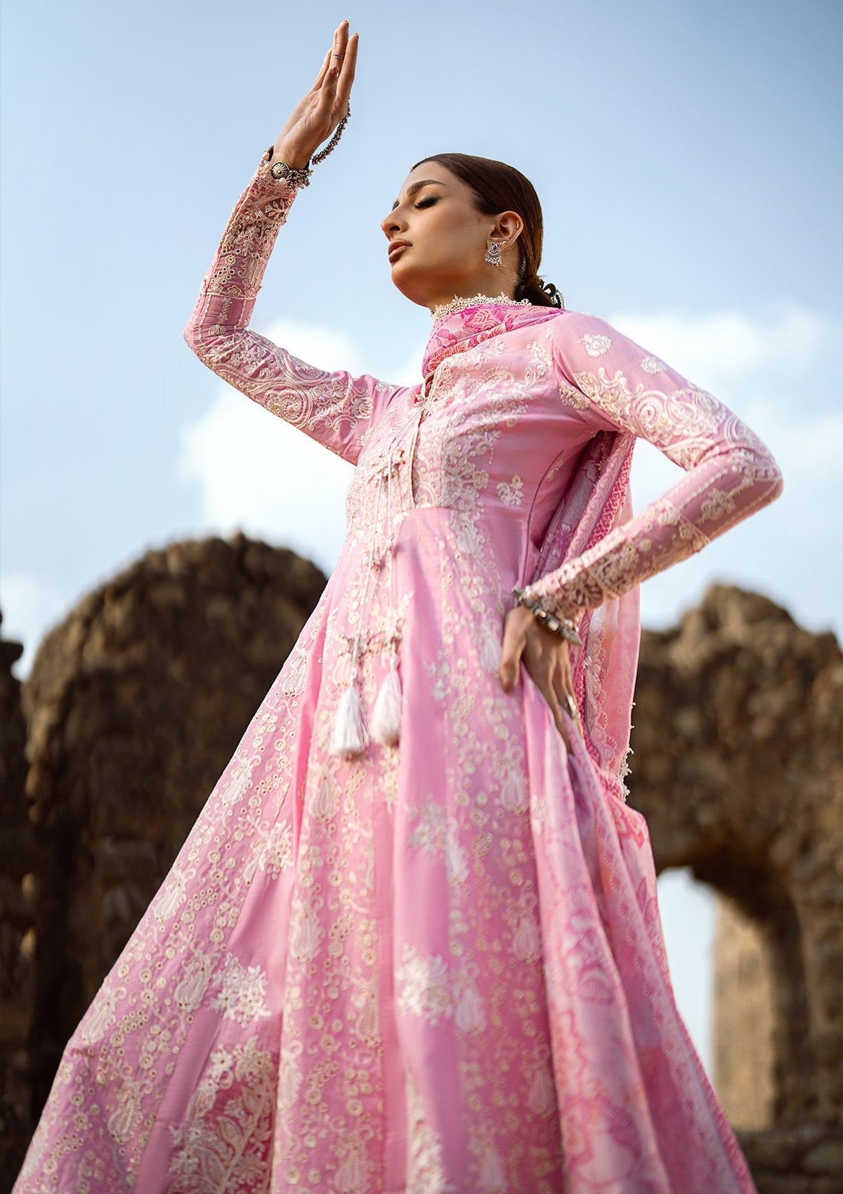 aik-atelier-pardes-lawn-24-look-09-4