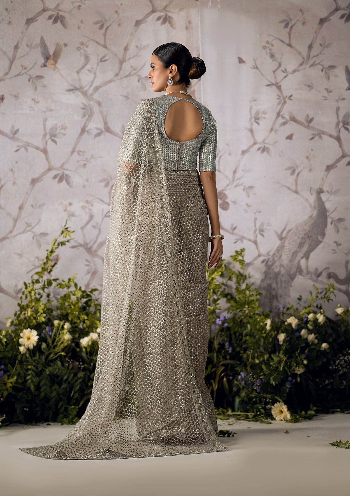 aik-atelier-the-sari-edit-look-03-4