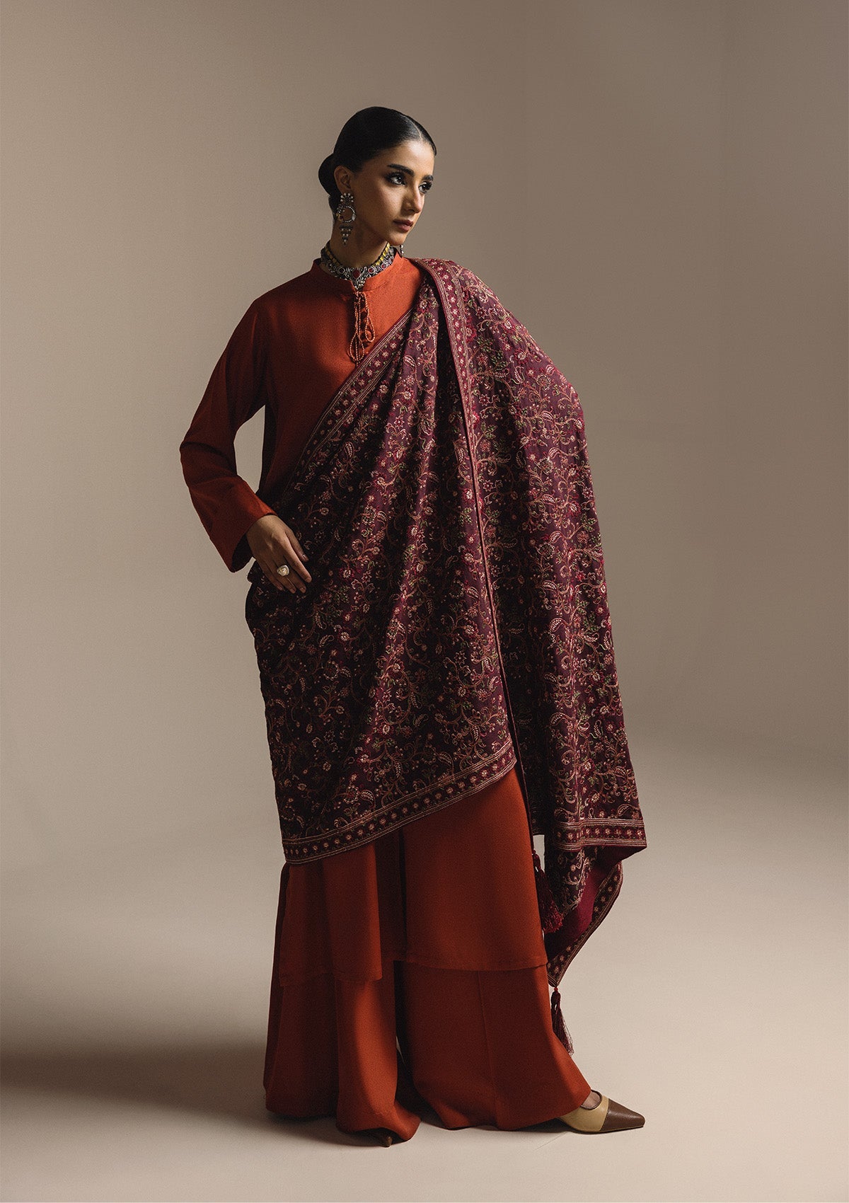 AIK ROZ '25 D3 - KARANDI - LOOK 04